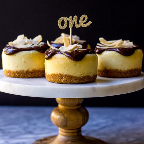 Vanilla Bean Cheesecakes