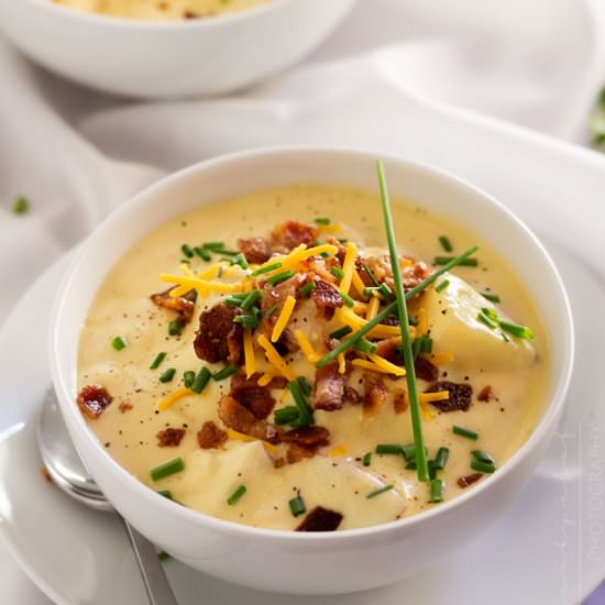 Copycat Loaded Baked Potato Soup