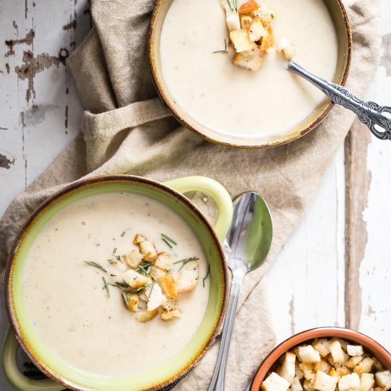 Roasted Parsnip Cauliflower Soup