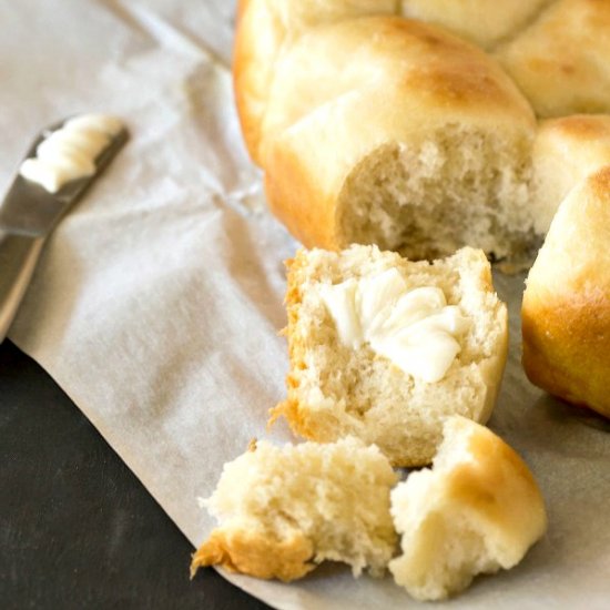 Slow Cooker Dinner Rolls