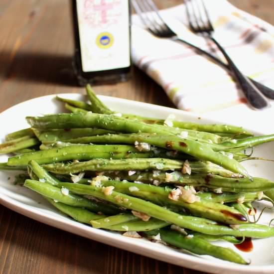 Garlic Roasted Green Beans