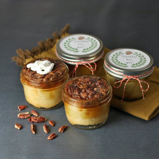 Traditional Pecan Pie in a Jar