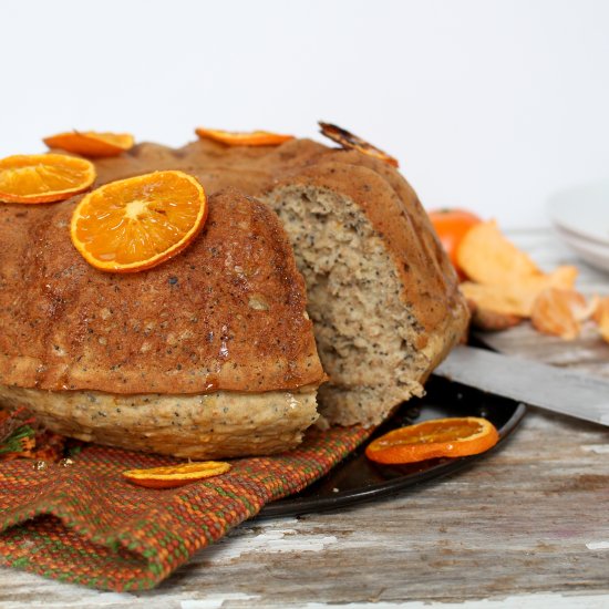 Poppyseed Clementine Bundt Cake