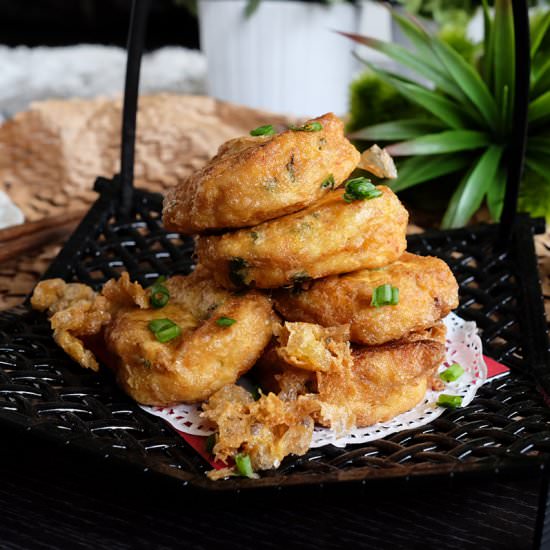 Crispy Tofu Cakes