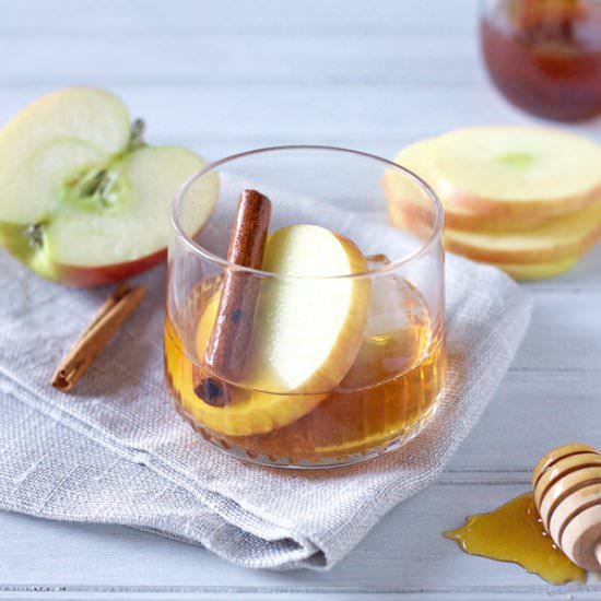 Bourbon Apple Cider Cocktail