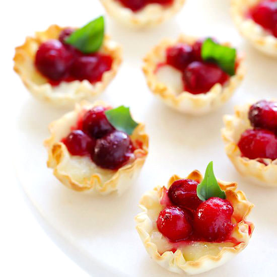 Cranberry Baked Brie Bites