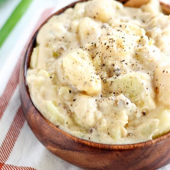 Creamy Cheesy Slow Cooker Potatoes