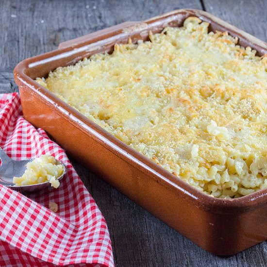 Oven-Baked Macaroni and Cheese