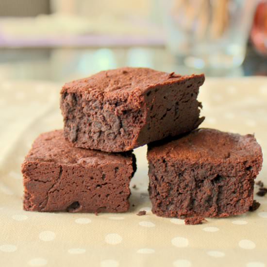 Chewy Dense Brownies