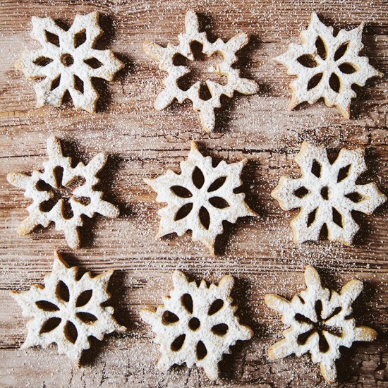 Spelt Cinnamon Snowflake Cookies