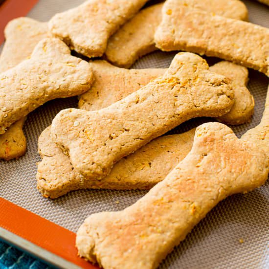 Peanut Butter Carrot Dog Treats