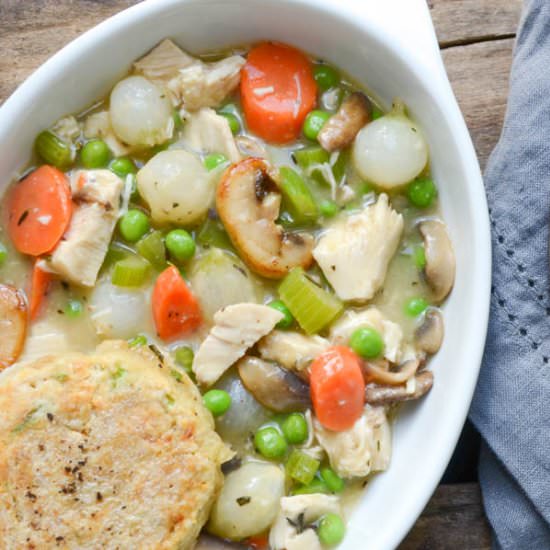 turkey and pepper-biscuit pot pie