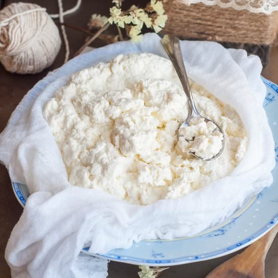 Homemade Ricotta Cheese