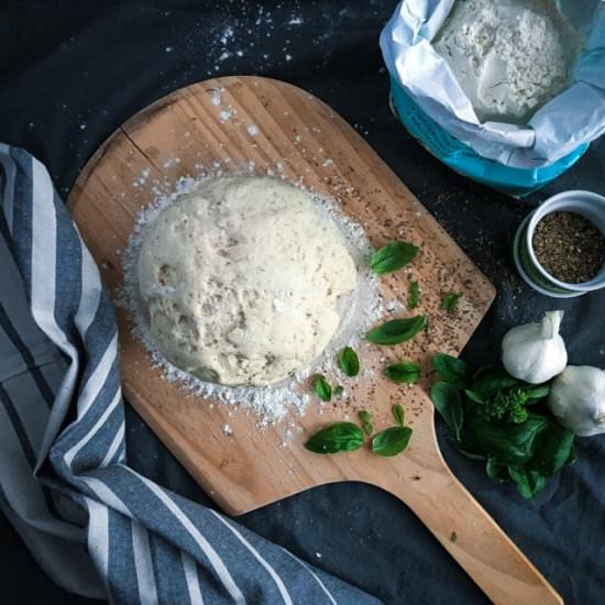 Easy Pizza Dough