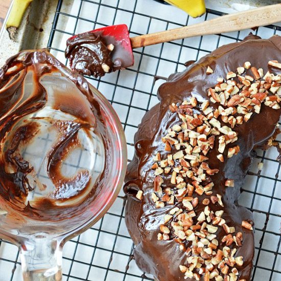 Chocolate Vanilla Banana Bundt Cake