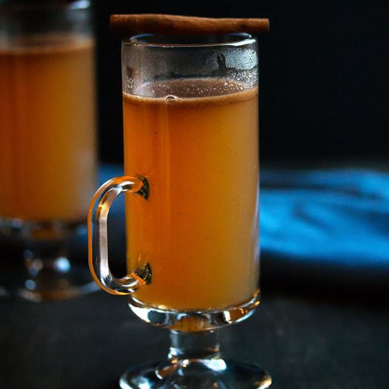 Hot Buttered Rum with Apple Cider