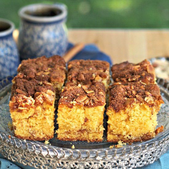 Easy 7-Up Coffee Cake