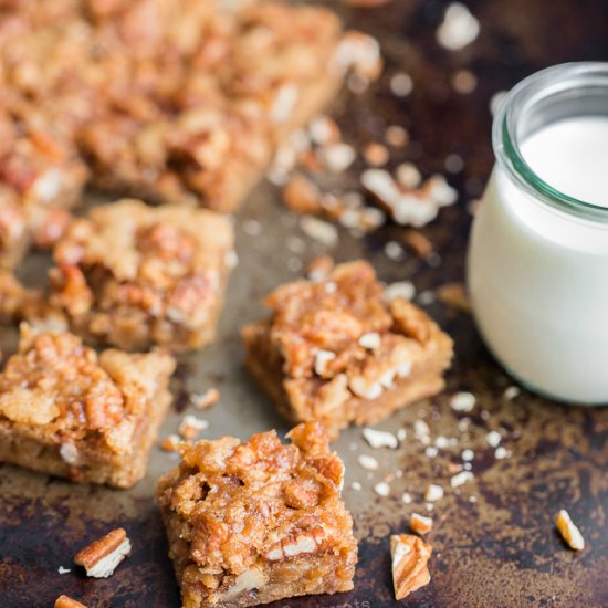 Pecan Praline Blondies