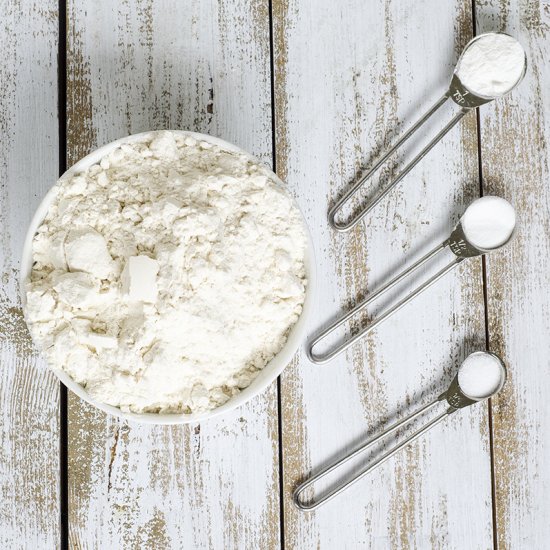 How to make self raising flour