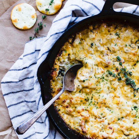 Cheesy White Wine Chicken Dip