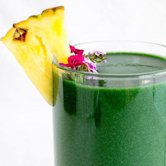 Tropical Spirulina Smoothie