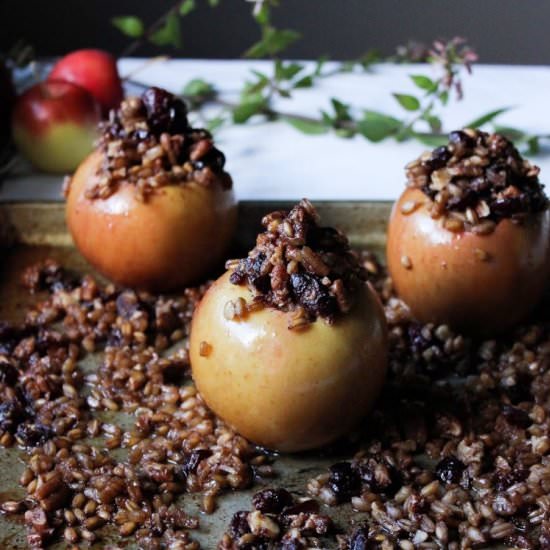 Sweet Farro Stuffed Baked Apples