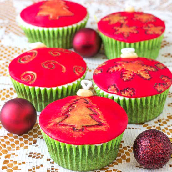 Christmas Cupcake Baubles