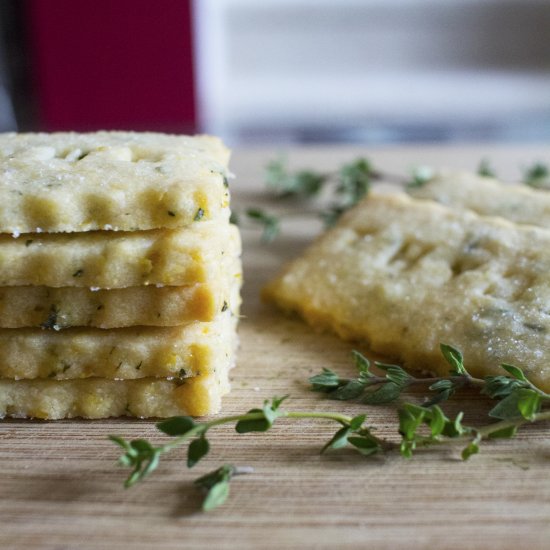 Lemon Thyme Cornmeal Shortbread