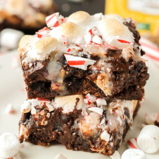 Peppermint Hot Cocoa Cookie Bars