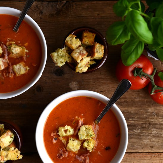 Tomato & Basil Soup