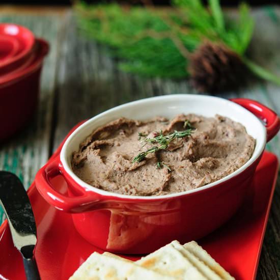 Chicken Liver Pâté with Apple