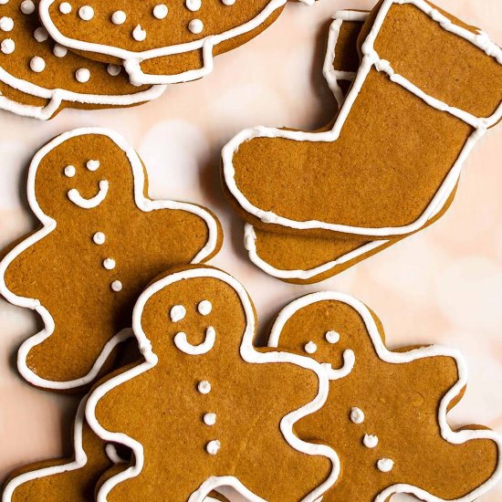 Easy Gingerbread Cutouts