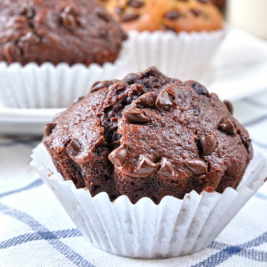 Chocolate Filled Banana Muffins