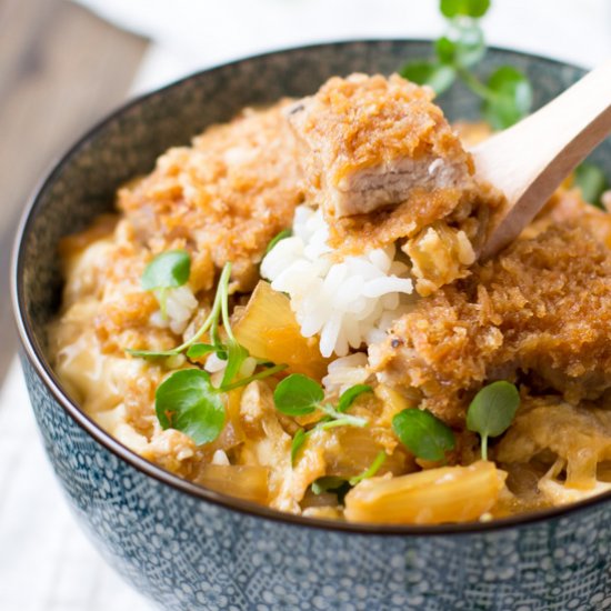 Katsudon (Fried Pork Rice Bowl)