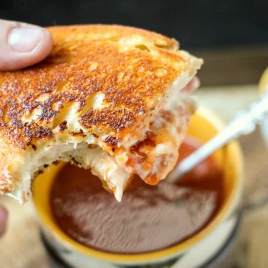 Spicy Tomato Grilled Cheese