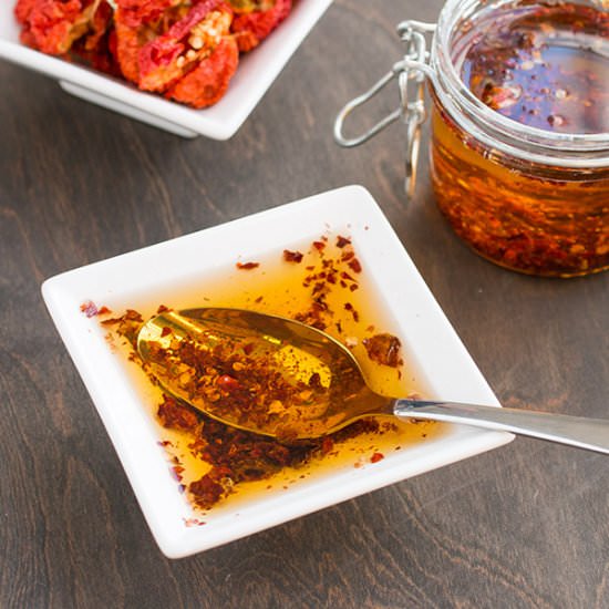 How to Make Chili Oil