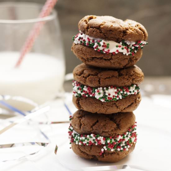 Gingersnap Cookie Sandwiches