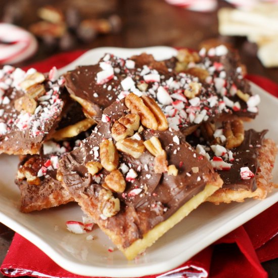 Peppermint Saltine Cracker Toffee