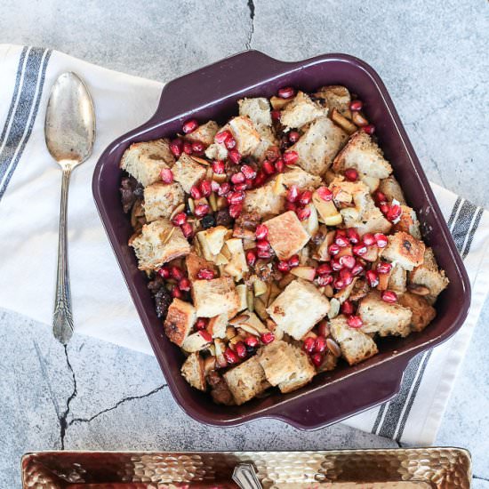 Apple Pomegranate Stuffing