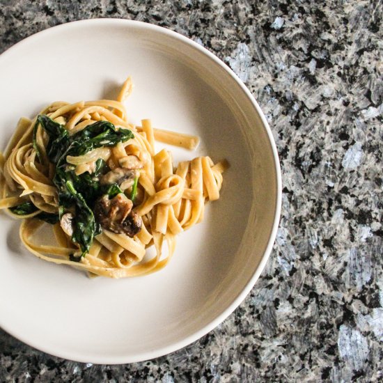 Pasta in a Creamy Mushroom Sauce