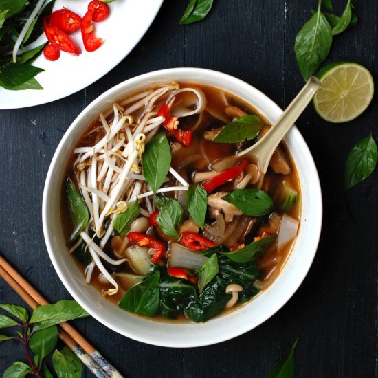 30-Minute Veggie Pho