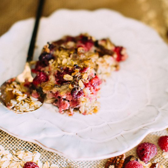 Raspberry Pecan Oat Bake