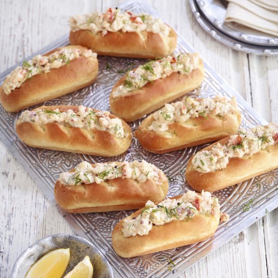 Dill & horseradish lobster buns