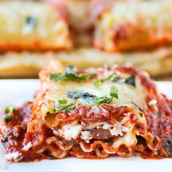 Caprese Lasagna Roll Ups