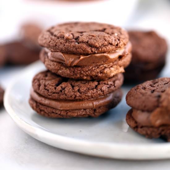 Homemade Oreos w/ Mocha Filling