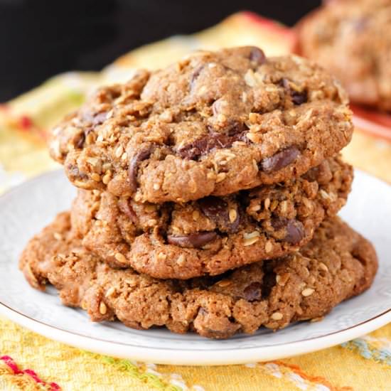 Oatmeal Cookies with Dark Chocolate