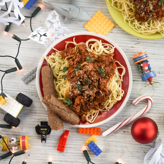 Maple Sausage Spaghetti+Breadsticks