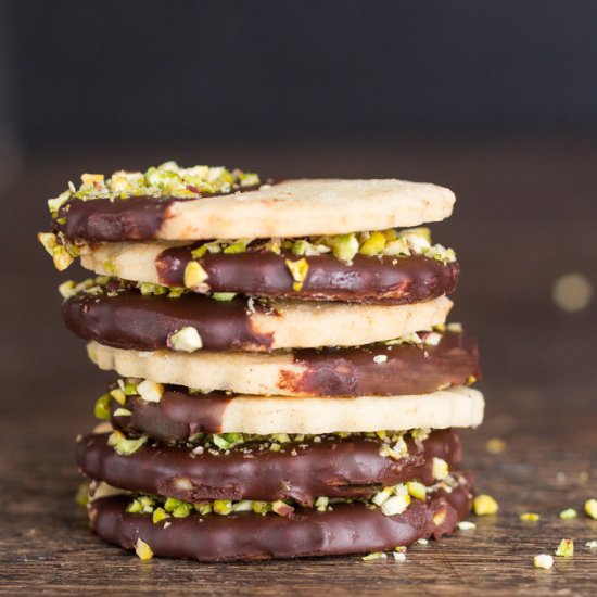 Pistachio Baileys Shortbread