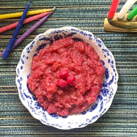 Applesauce with Ginger & Raspberries