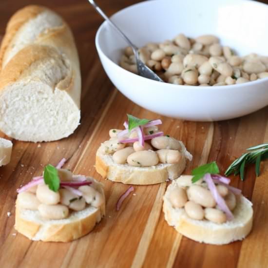 White Beans & Rosemary Bruschetta